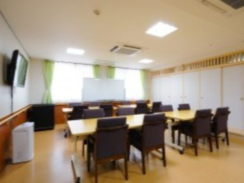 アイリスちくさ内山