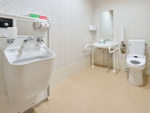 レストコート八尾