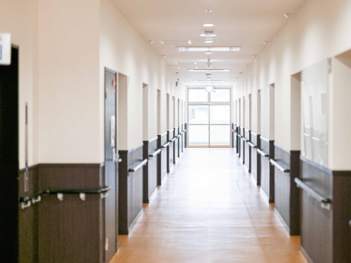 ライフケアー上山門