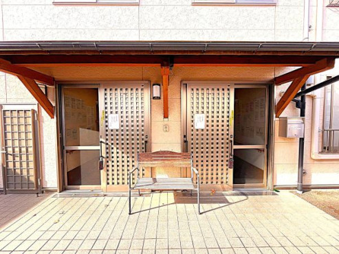 ライブラリひなたぼっこ