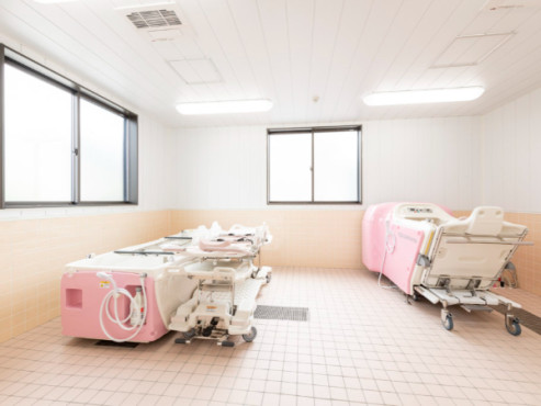 ナーシングホームアイプラス朝宮