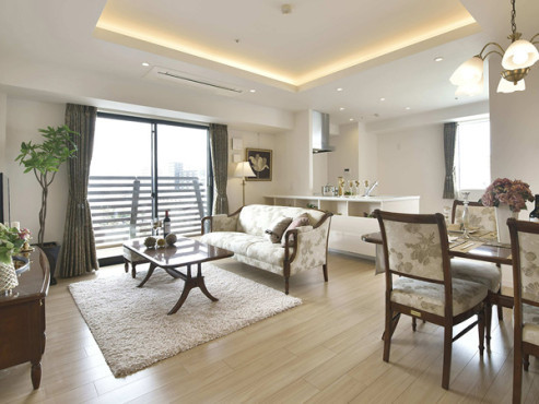 トラストグレイス白壁