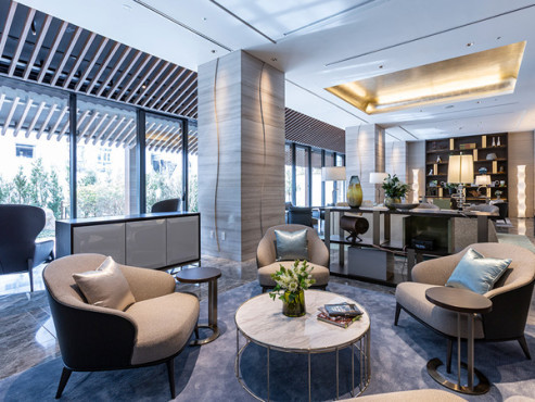 トラストグレイス白壁