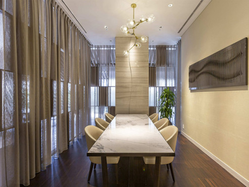 トラストグレイス白壁