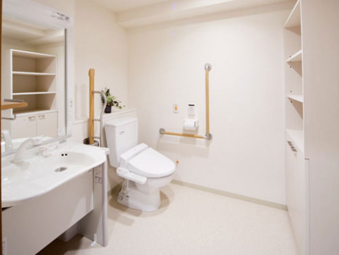 SOMPOケア ラヴィーレレジデンス泉中央