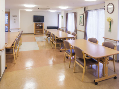 ニチイホーム南大泉