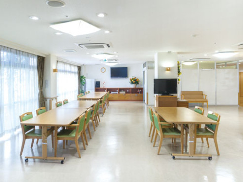 ニチイホーム三鷹