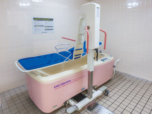 ニチイホーム栗平