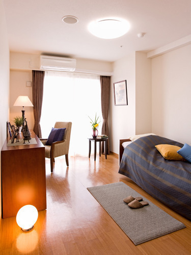 ニチイホーム多摩川緑地