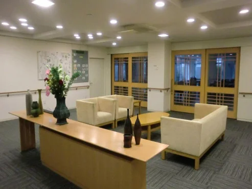 1F エントランスラウンジ