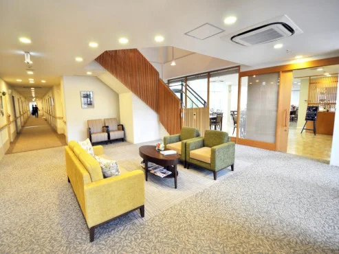 1F エントランスラウンジ