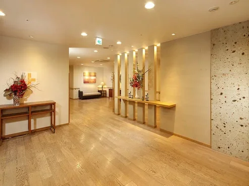 1F エントランス