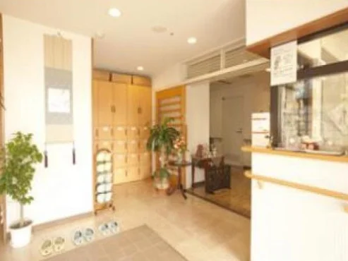 1F エントランスラウンジ