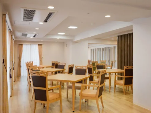 2F ダイニングルーム兼機能訓練室