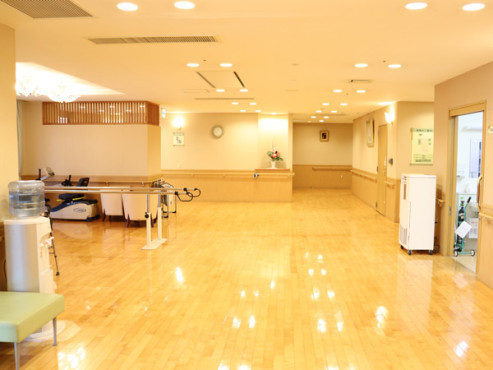 ツクイ・サンシャイン南巽