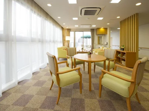 4F ティールーム兼機能訓練室