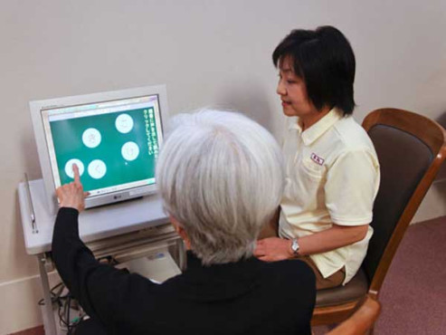 エレガーノ摩耶 介護居室