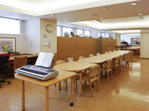 エレガーノ摩耶 介護居室