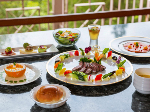 ヒルデモア東山