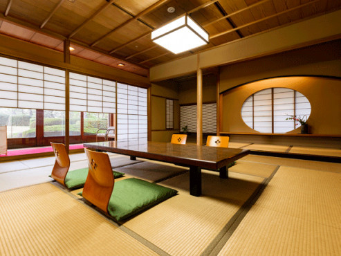 ヒルデモア東山