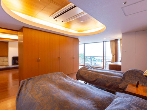 ヒルデモア東山