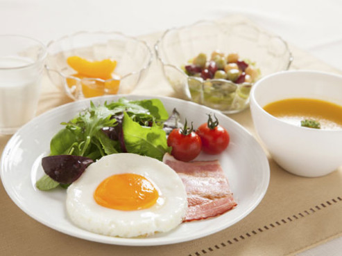 食事（イメージ）