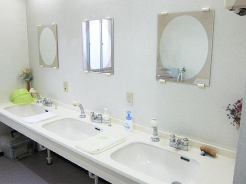 有料老人ホーム小花