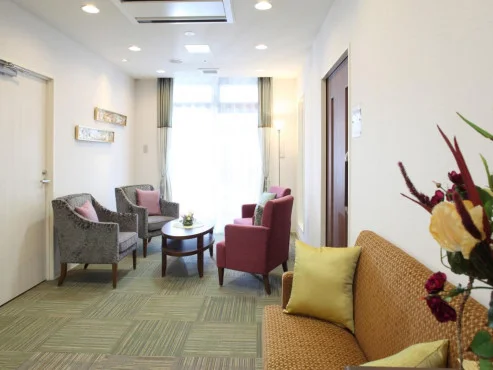 1F エントランスラウンジ