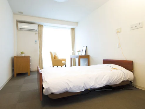 介護付有料老人ホームクローバーガーデン