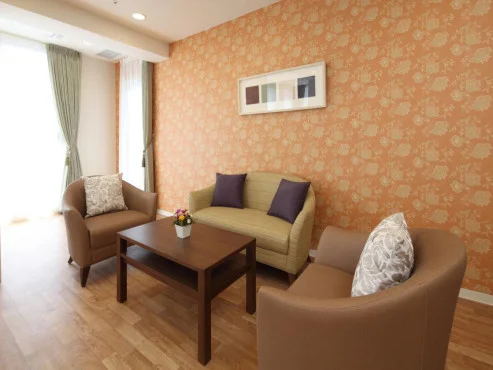 4F リビングルーム兼食堂兼機能訓練室