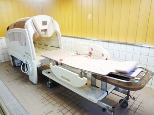 ファミリー・ホスピスライブクロス