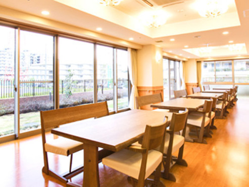 ツクイ・サンシャイン町田西館