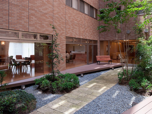 ツクイ・サンシャイン町田東館