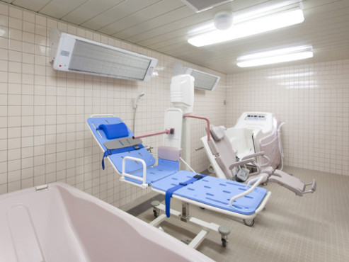 エスケアリビング八潮