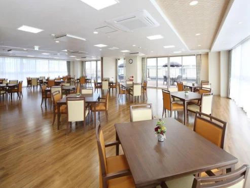 4F ダイニングルーム兼機能訓練室