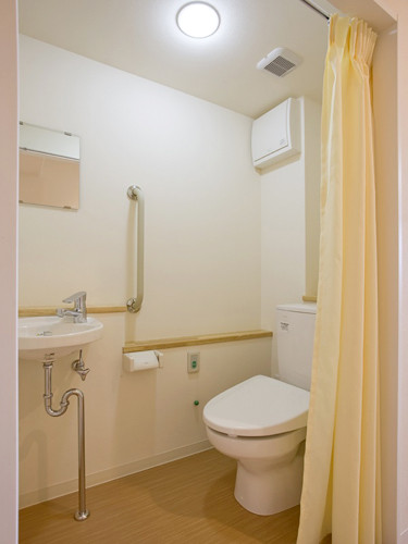 フィオレ・シニアレジデンス川西