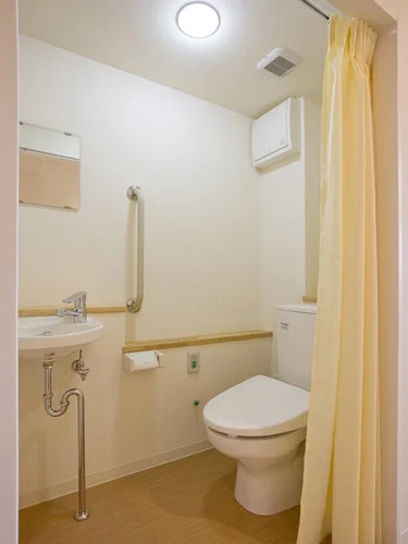 フィオレ・シニアレジデンス川西