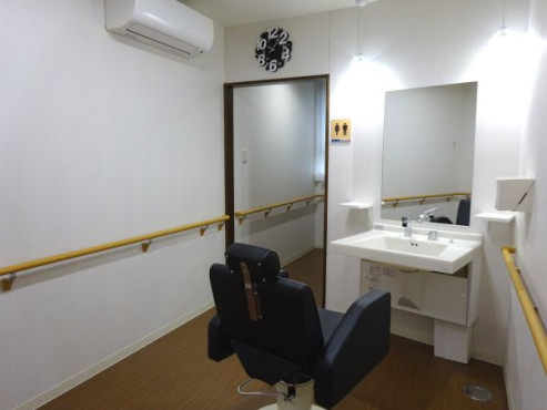 ミモザ横濱紅葉苑