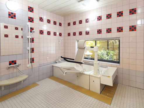 ニチイホーム北浦和