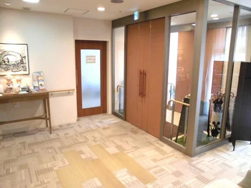 1F エントランスラウンジ