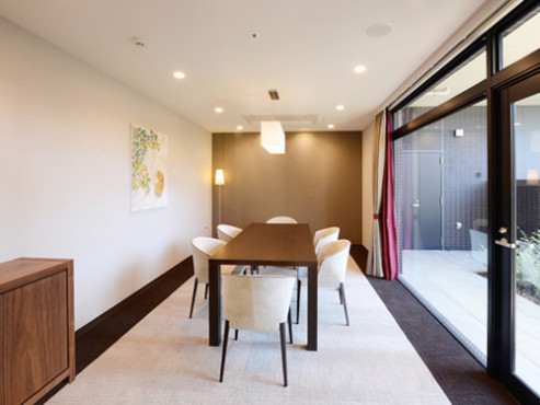 チャームスイート新井薬師 さくらの森