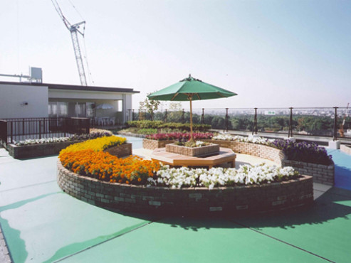 チャームスイート緑地公園