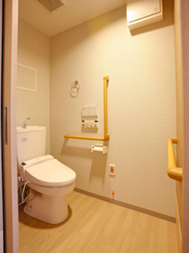 チャームスイート西宮浜