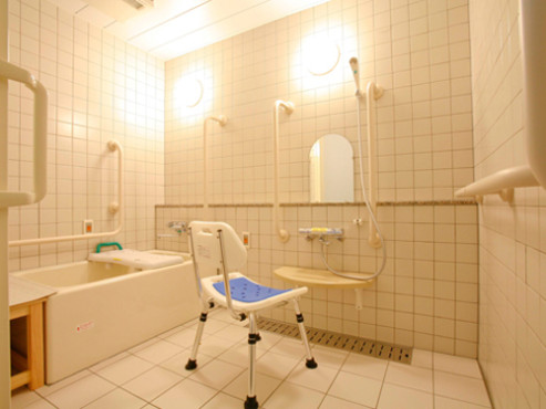 チャームスイート西宮浜