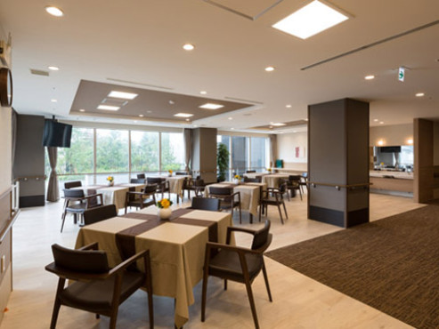 チャームスイート新宿戸山