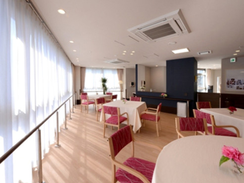 チャームスイート新井薬師 さくらの森 弐番館