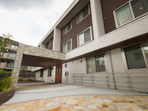 ラ・ナシカ上大岡