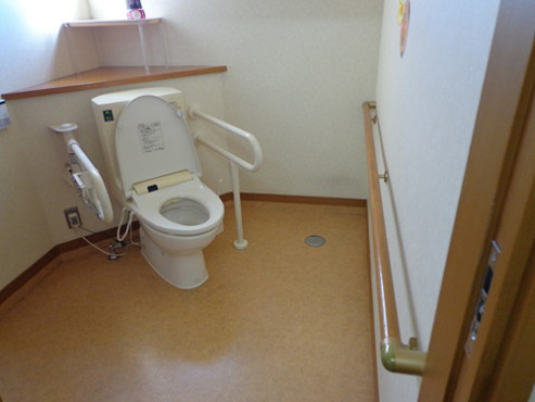 いっしん館内原