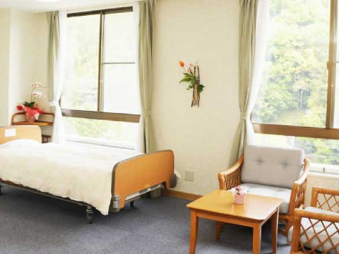 ライフケアガーデン熱川