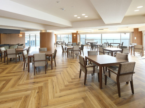 マゼラン葉山一色